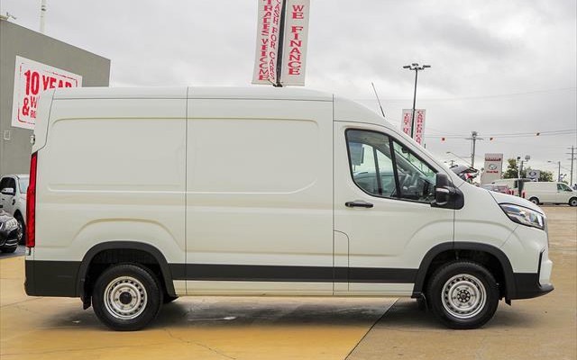2020 MY21 LDV Deliver 9   Van