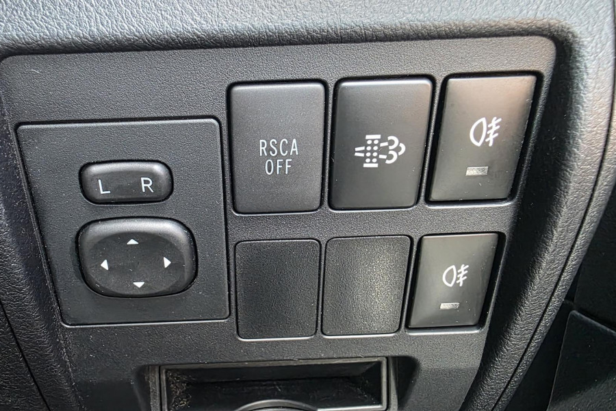 2015 MY14 Toyota LandCruiser VDJ200R GXL SUV Image 25