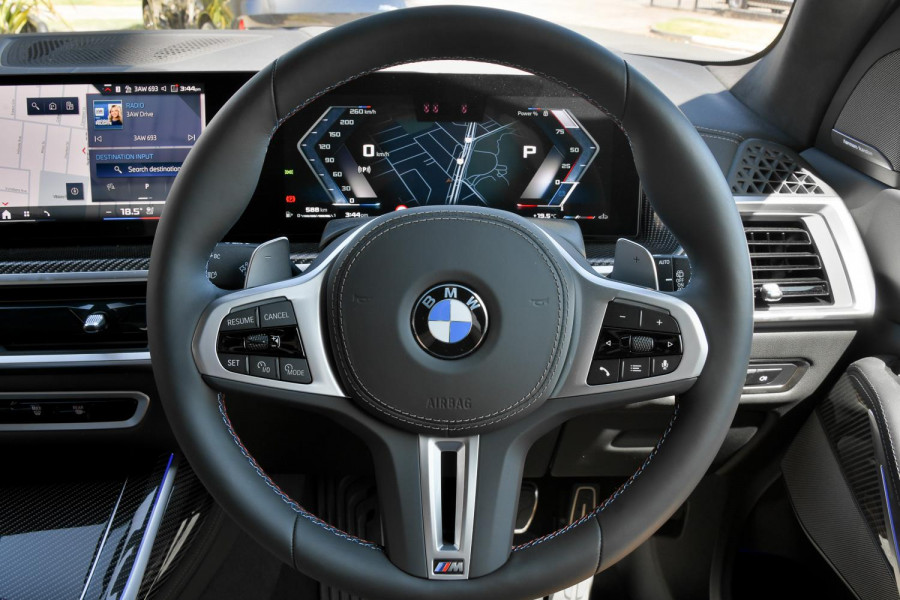 2025 BMW X7 G07 LCI M60i SUV