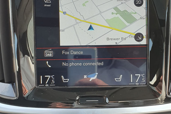 2020 Volvo V60 F-Series T5 Inscription Wagon Image 4