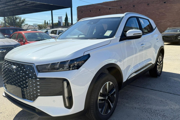 2026 Chery Tiggo 4  Hybrid Ultimate SUV Image 3
