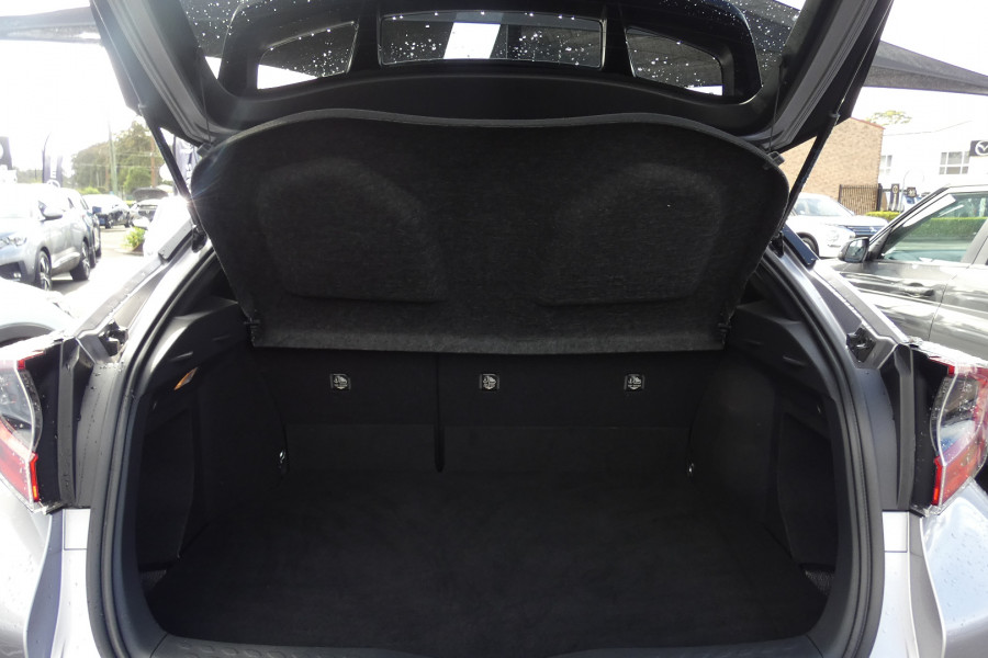 2017 Toyota C-HR NGX10R KOBA 2WD SUV Image 10
