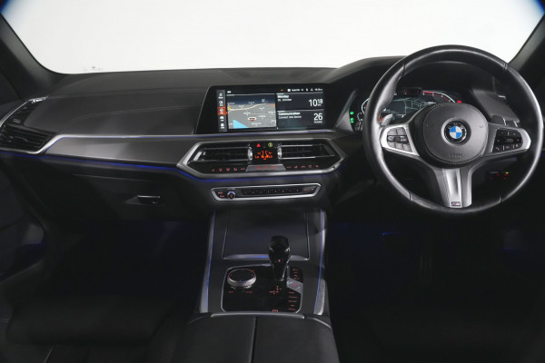 2022 BMW X5 xDrive30d SUV Image 10