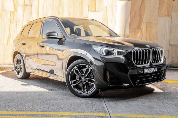 BMW X1 U11