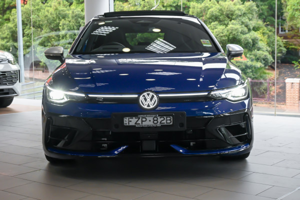 2025 Volkswagen Golf 8.5 R Hatch Image 4
