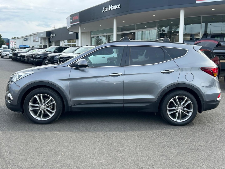 2017 MY18 Hyundai Santa Fe DM5 Series II Highlander SUV Image 12