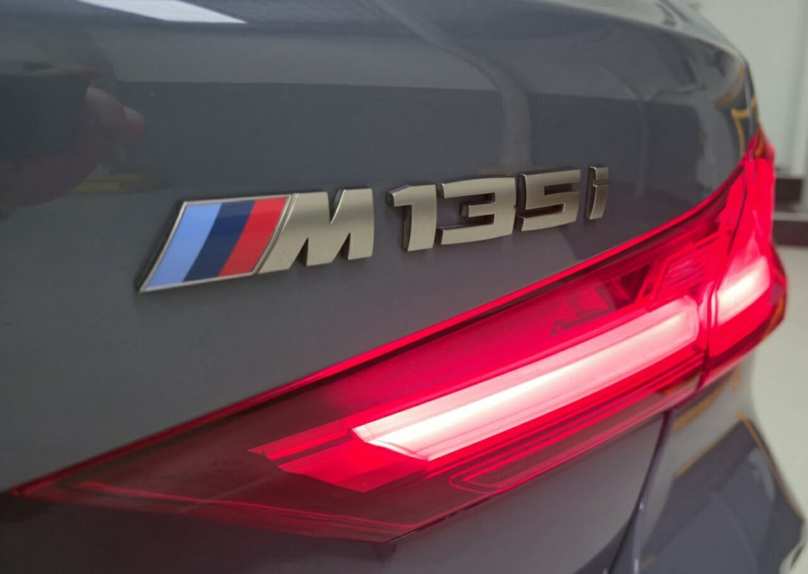 2021 BMW 1 Series F40 M135i xDrive Hatch Image 10