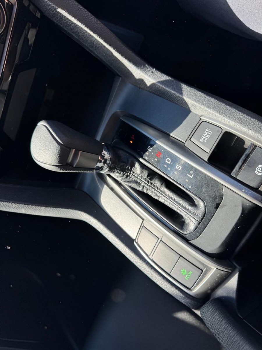 2018 Honda Civic 10th Gen VTi Hatch Image 17