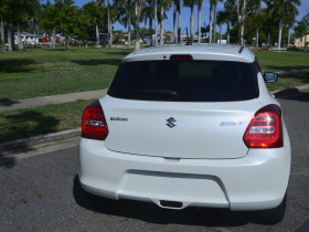 2018 Suzuki Swift AZ Navigator Hatchback
