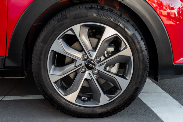 2021 MY22 Kia Stonic YB Sport SUV