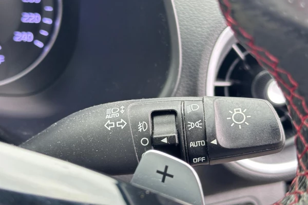2022 Kia Cerato BD GT Hatch Image 25