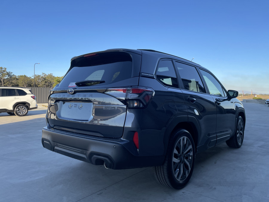 2026 Subaru Forester S6 Hybrid Touring SUV Image 8
