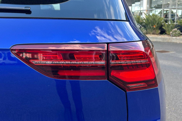 2022 MY22.5 Volkswagen Golf 8 R Hatch Image 4