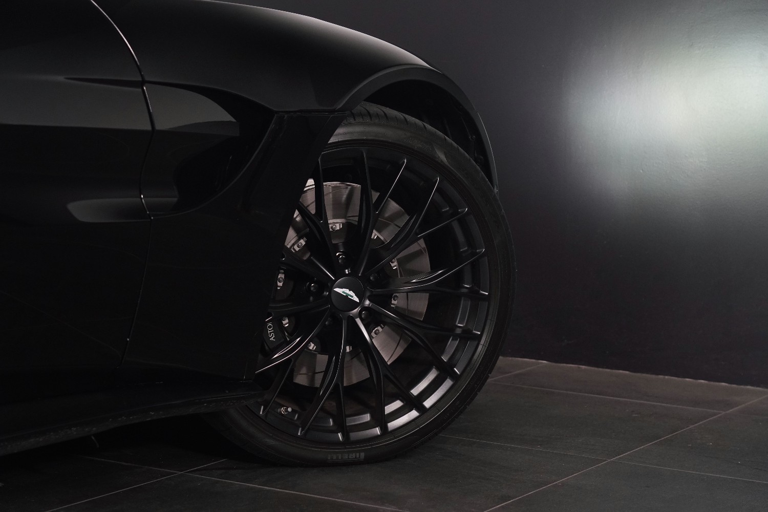2022 Aston Martin Vantage Coupe Image 23