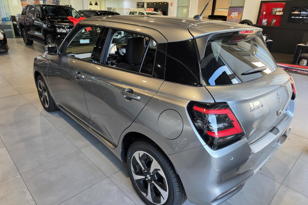 2026 Suzuki Swift UZ Hybrid GLX Hatch Image 8