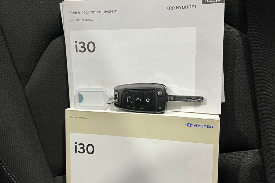 2018 Hyundai i30 PD Active Hatch Image 19