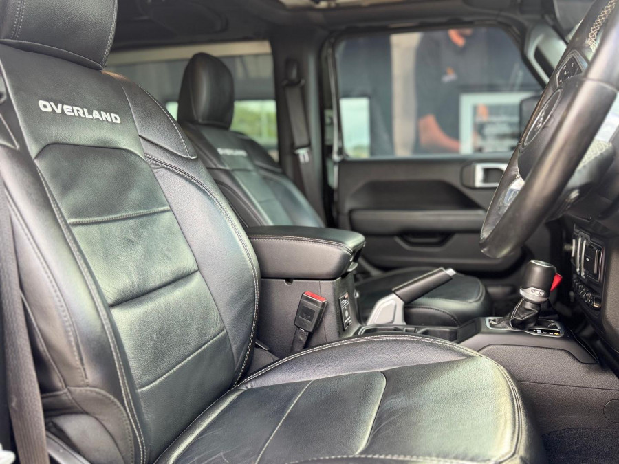 2019 Jeep Wrangler JL Overland SUV Image 14