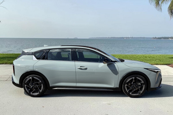2025 MY26 Kia K4 CL4m GT-Line Hatch Image 2