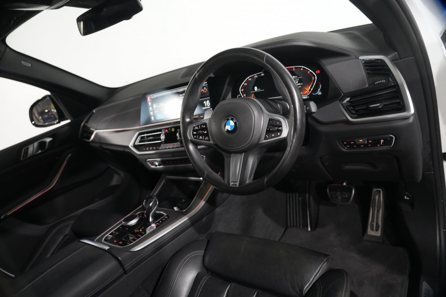 2020 BMW X5 xDrive30d SUV Image 12