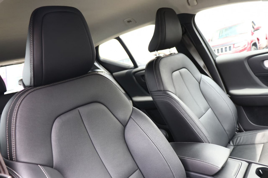 2018 Volvo Xc40 (No Series) MY19 T4 Momentum Suv Image 15