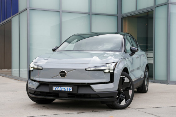 2024 MY25 Volvo EX30  Single Motor Extended Range Ultra SUV Image 1
