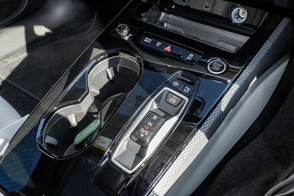 2025 Audi A5 B10 e-hybrid S-Line Wagon image 17