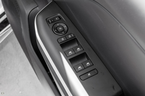 2026 Kia K4 CL4m GT-Line Hatch Image 14