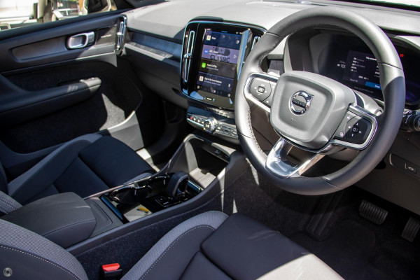 2026 MY27 Volvo EX40  Ultra Single Motor Extended Range SUV Image 5
