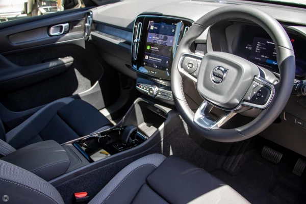2026 MY27 Volvo EX40  Ultra Single Motor Extended Range SUV Image 5