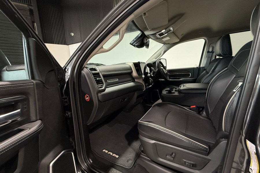 2024 Ram 2500 DJ Laramie RamBox Ute Image 11