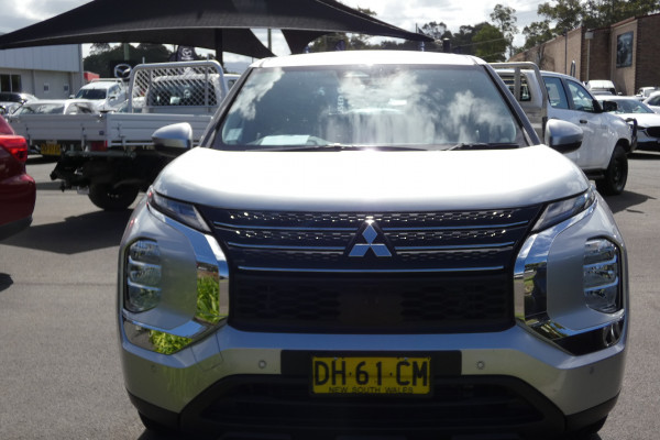 2022 MY22.5 Mitsubishi Outlander ZM MY22.5 ES 5 SEAT AWD SUV