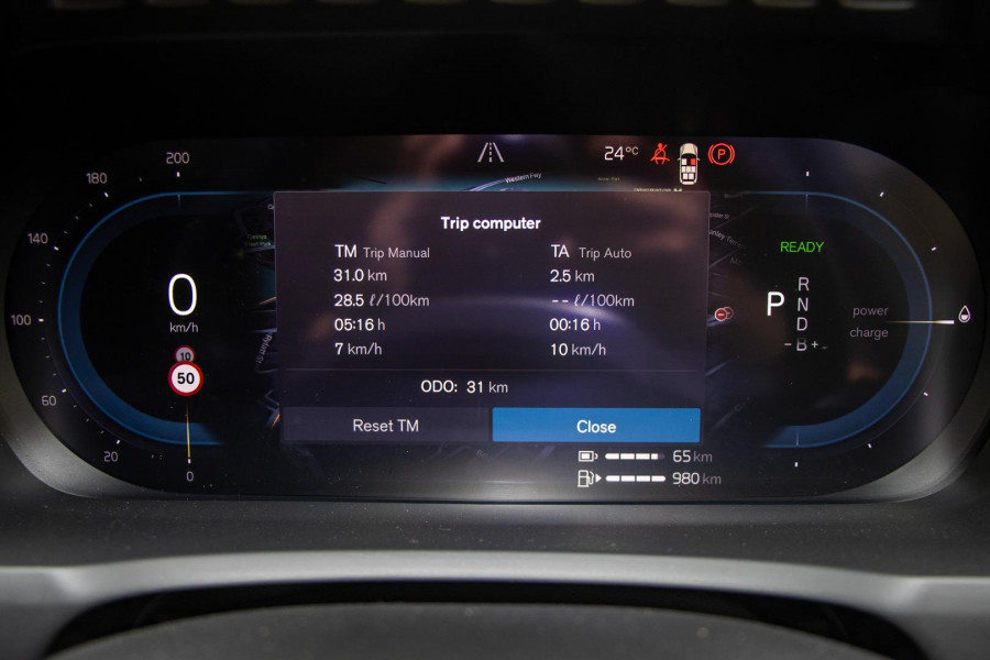 2024 MY25 Volvo XC90 L Series Ultra T8 Plug-In Hybrid SUV Image 10