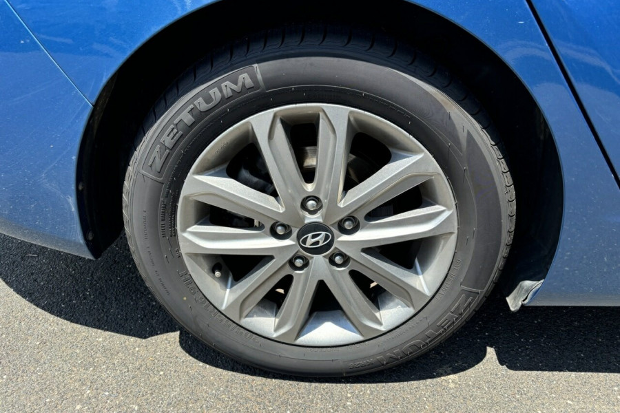 2013 Hyundai Elantra MD2 Elite Sedan Image 9
