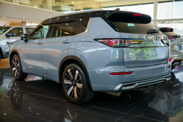 2025 Mitsubishi Outlander ZM Exceed Tourer SUV Image 2