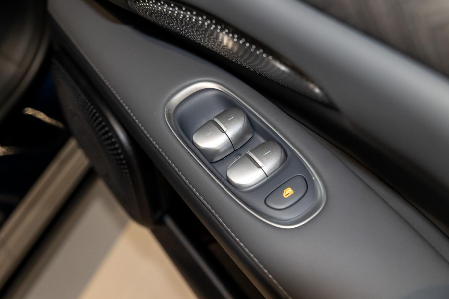 2026 MY25 MG IM6 S12L Performance SUV Image 13