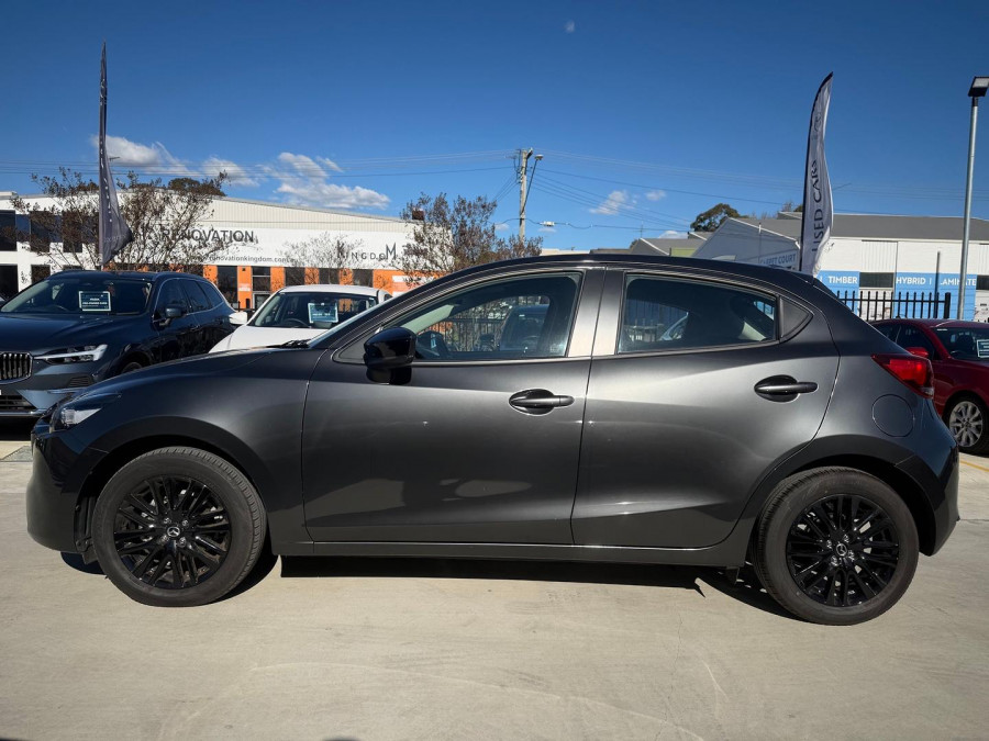 2025 Mazda 2 DJ Series G15 Evolve Hatch Image 6