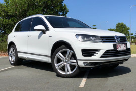 Volkswagen Touareg V8 7P
