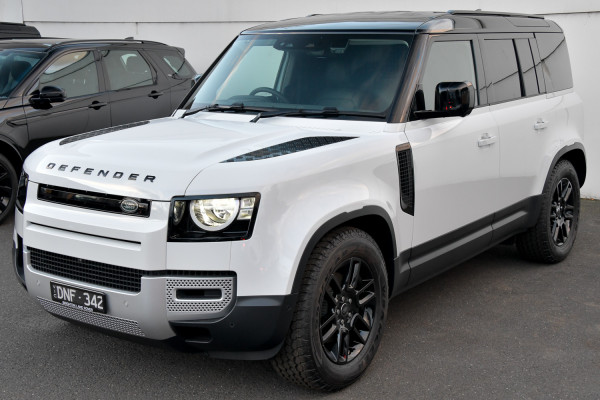 2024 Land Rover Defender L663 110 D250 Hard Top S Coupe image 12