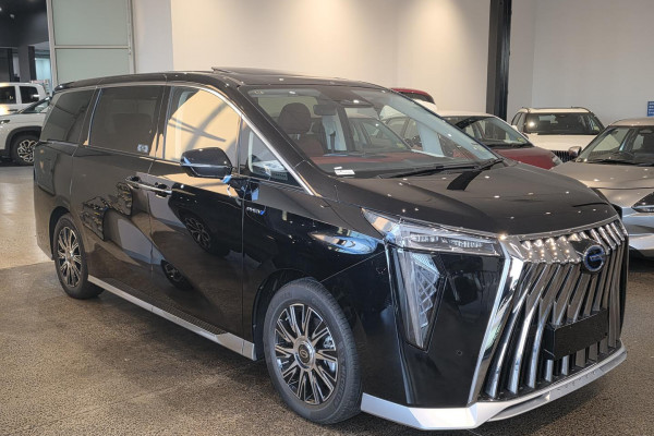 2026 GAC M8 PHEV  Premium People Mover Image 8