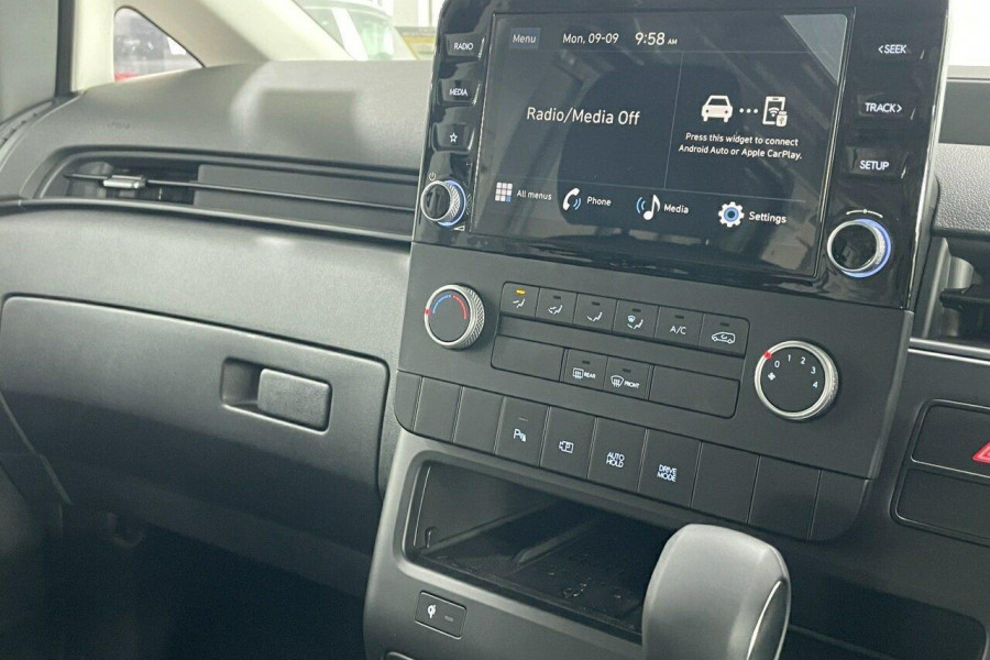 2024 MY25 Hyundai Staria Load US4.V3  Van Image 14