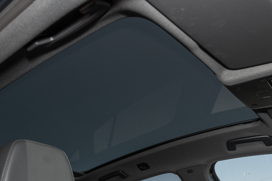 2025 Volkswagen ID. 5 E2 Pro SUV Image 17