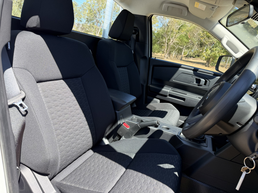 2026 Mitsubishi Triton MV  GLX Cab Chassis Image 12