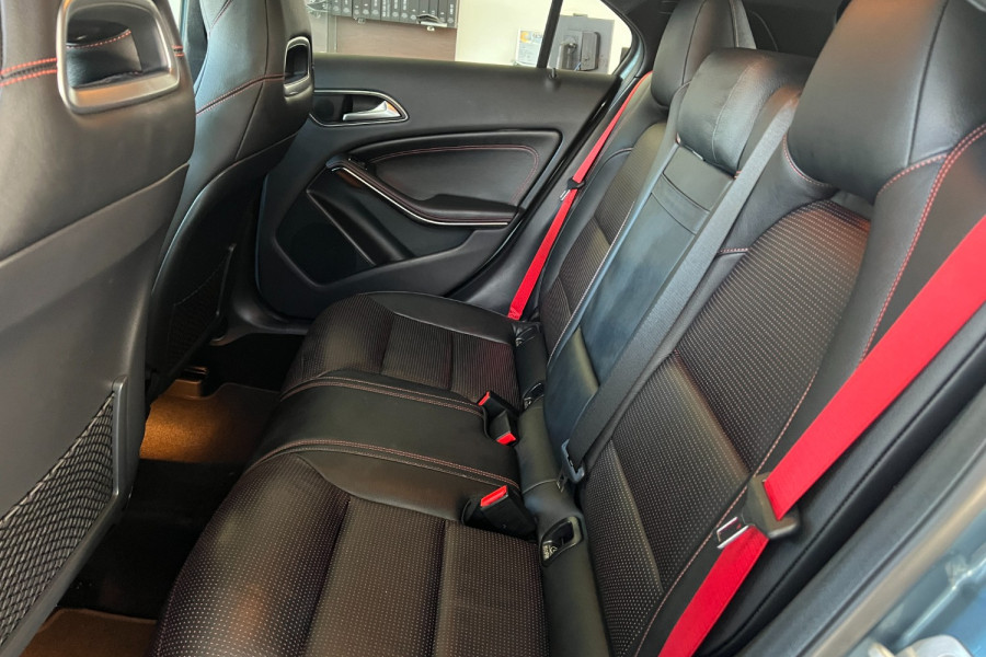 2013 Mercedes-Benz A-Class W176 A250 Hatch Image 17