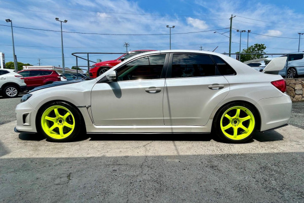 2011 Subaru Impreza G3 2.0i Premium Sedan Image 8