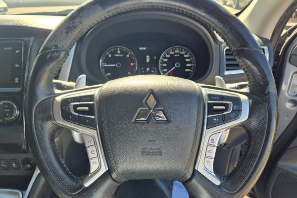 2018 Mitsubishi Pajero Sport QE Exceed SUV Image 19