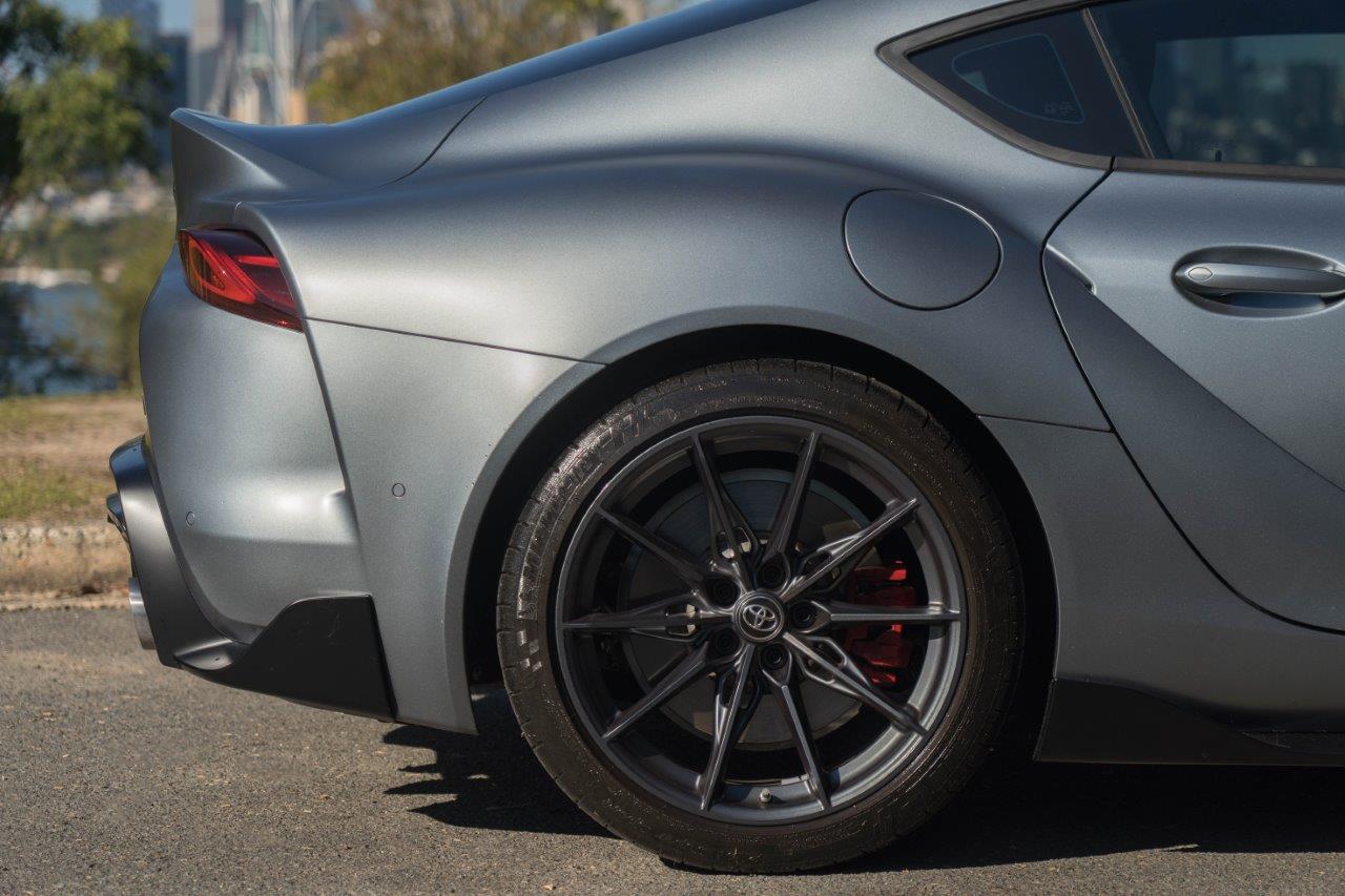 2022 Toyota Gr Supra Gts Manual Coupe Image 5