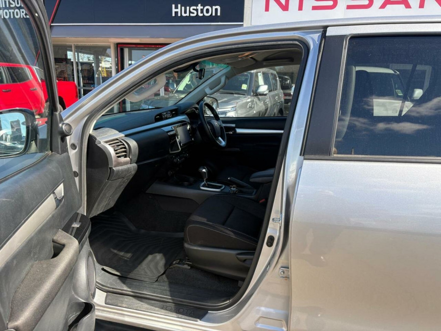 2023 Toyota HiLux GUN126R SR5 Ute Image 6