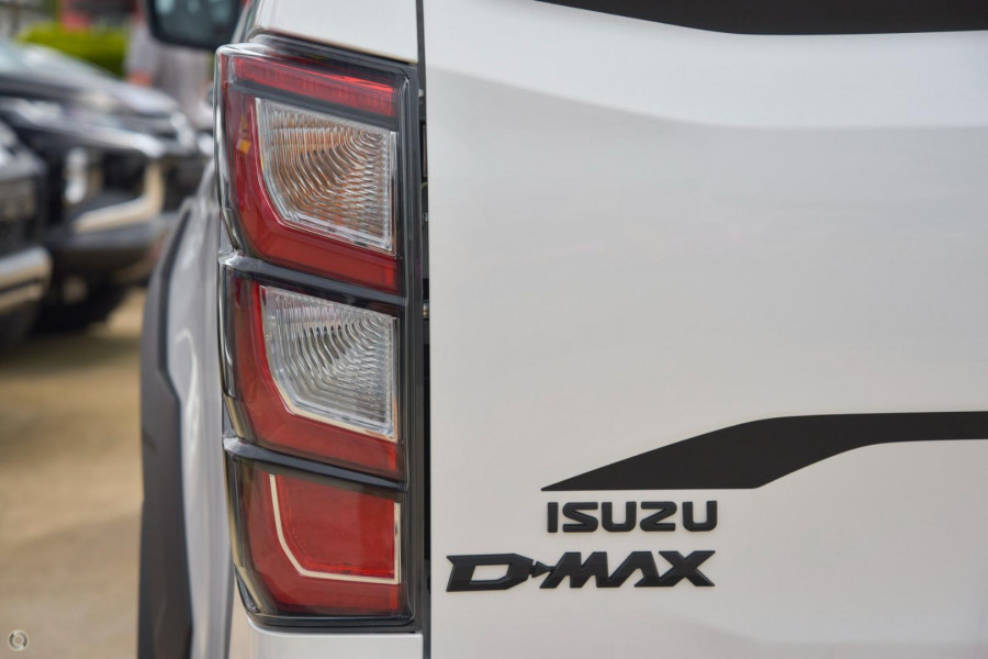 2026 MY25.5 Isuzu D-MAX RG BLADE Ute Image 4