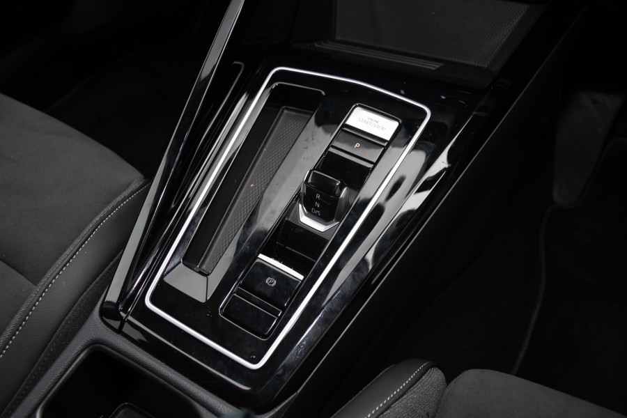 2025 MY26 Volkswagen Golf 8.5 110TSI Style Hatch