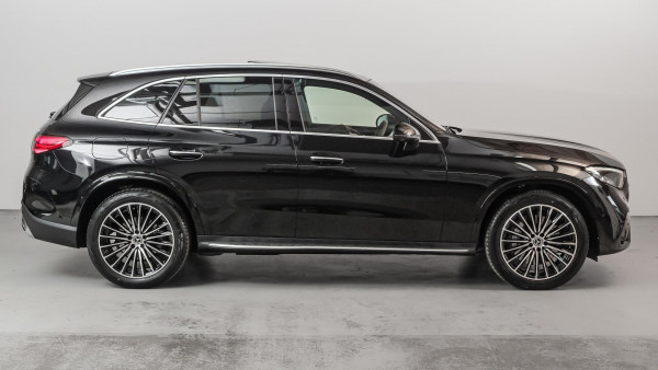 2026 Mercedes-Benz GLC-Class C254 GLC300 SUV image 3
